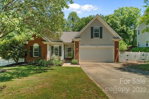 13325 Woodland Farm Drive