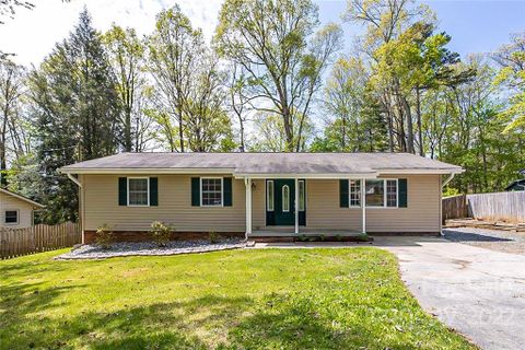 818 Dana Road