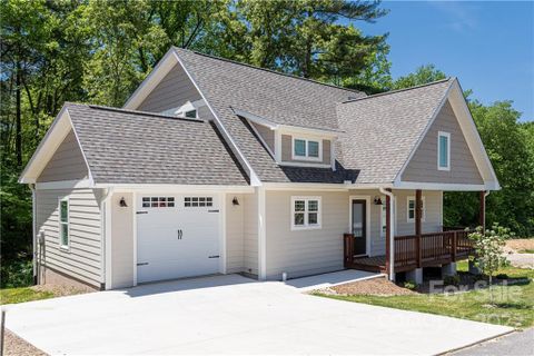 55 Greenwood Fields Drive