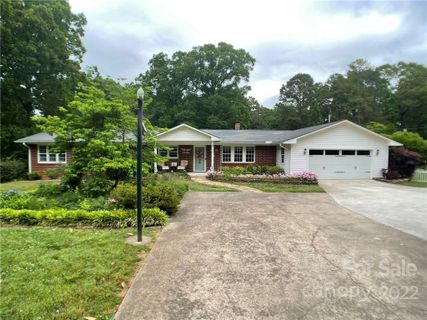 2117 Marwood Lane