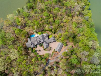 9235 Sweetleaf Place