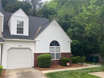 10267 University Park Lane