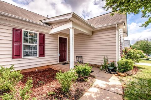 2111 Wexford Way