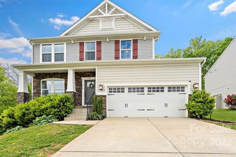 Previously sold for $435,500