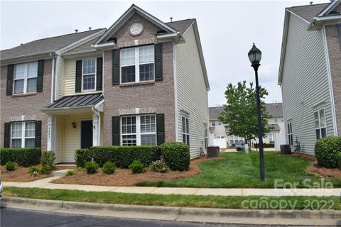 4683 Forestridge Commons Drive