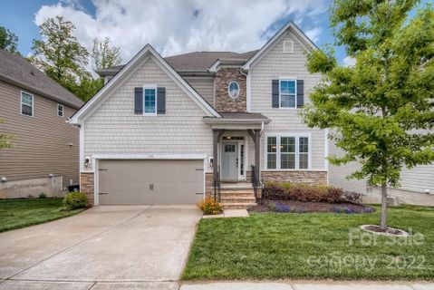 120 Tomahawk Drive
