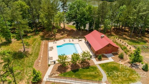 1576 Scenic Lane 176