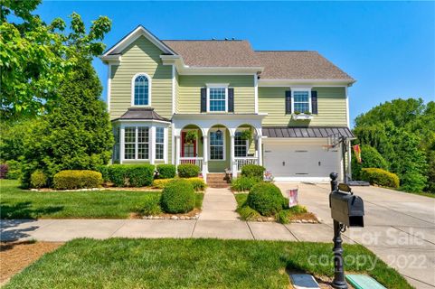 15505 Country Lake Drive