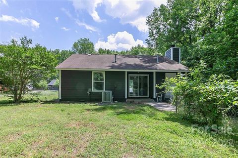 6615 Woodwedge Drive