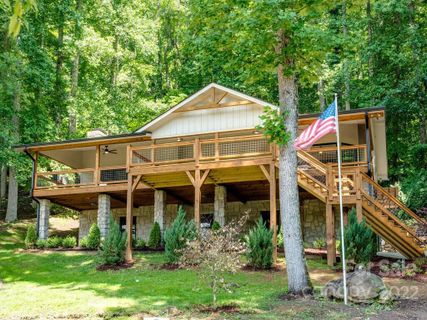 855 Country Club Drive
