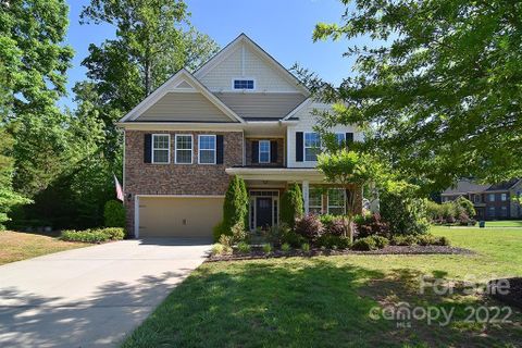 5624 Kool Springs Drive sold home in Red Oak Estates, Mint Hill, NC