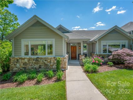 16 Meadow Ridge Lane