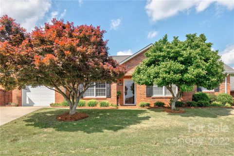 1910 Connemara Court sold home in Wexford, Gastonia, NC
