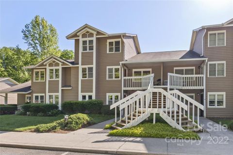 2 Willow Tree Run sold home in Creekside Condo at Laurel Creek, Asheville, NC