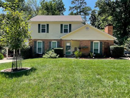 7312 Easen Court