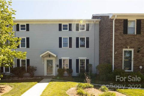 8047 Regent Park Lane 75