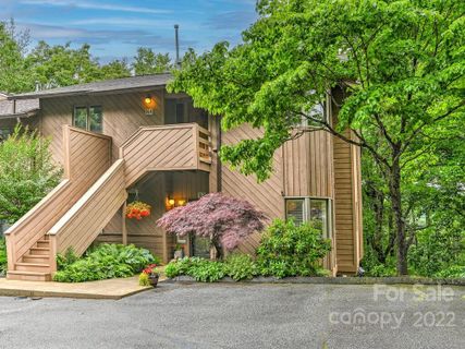 305 Piney Mountain Drive N2