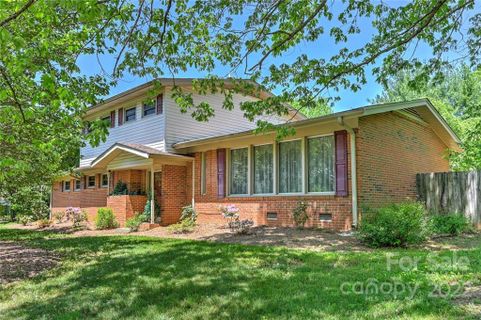205 Summerglen Drive