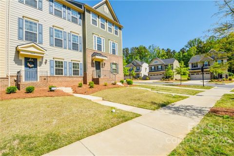 Previously sold for $470,000