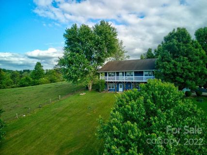 271 Breton Ridge Road sold home in Breton Ridge, Leicester, NC