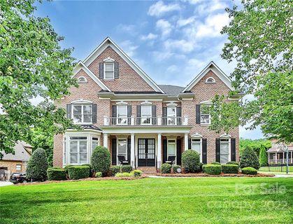 1006 Westbury Drive