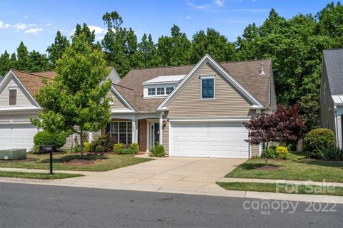8608 Darcy Hopkins Drive sold home in Auburn Place, Charlotte, NC