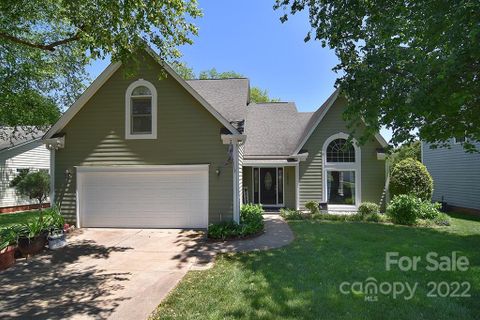 6806 Neuhoff Lane