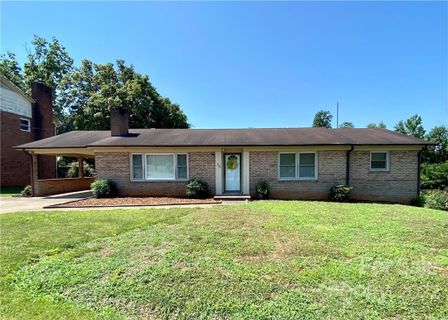 115 Starmount Circle sold home in Starmount, Morganton, NC