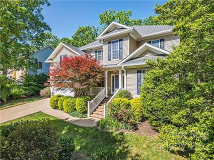 911 Woodvine Road