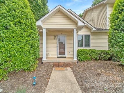 3382 White Oak Court sold home in White Oak Manor, Claremont, NC
