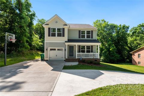 400 Beverly Circle sold home in Sardis Beverly Park, Charlotte, NC