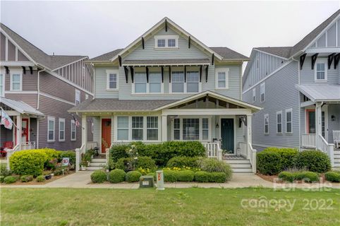 712 Waterscape Court