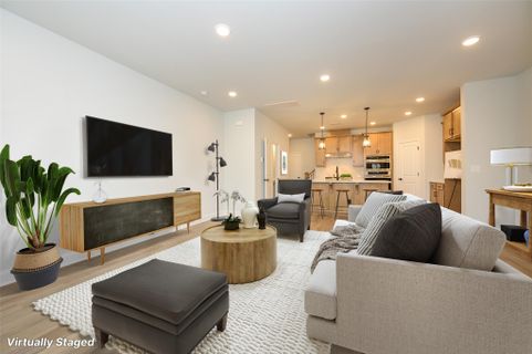 Previously sold for $569,700