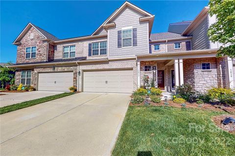 1017 Crest Oak Lane