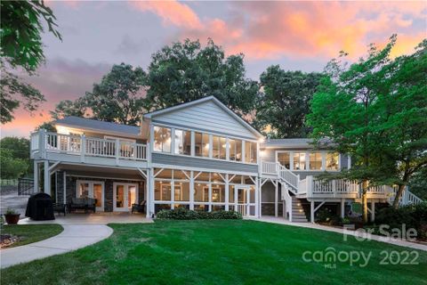 Previously sold for $1,380,000