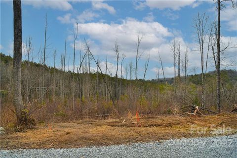 134 South Fork Trail sold home in Whisper Hills, Lake Toxaway, NC