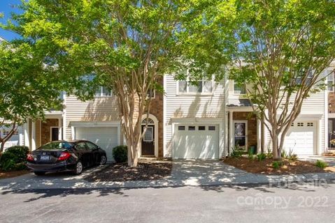 1720 Kashmir White Lane