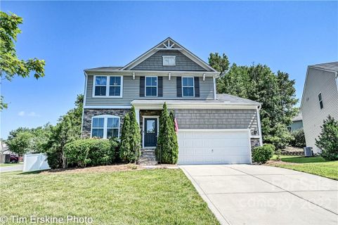 1305 Calfee Court