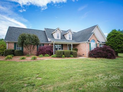 603 Sandycrest Drive