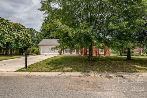 4609 Jacquelyne Drive sold home in Brittany Downs, Indian Trail, NC