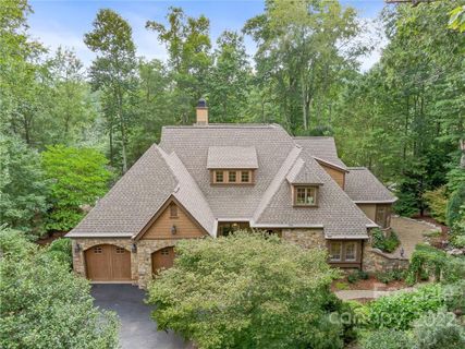 30 Hidden Hills Way