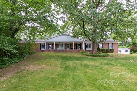1125 Hermitage Road