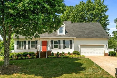 921 Argyle Court sold home in Argyle Place, Statesville, NC