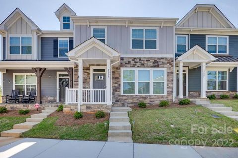 2008 Laurel Village Circle