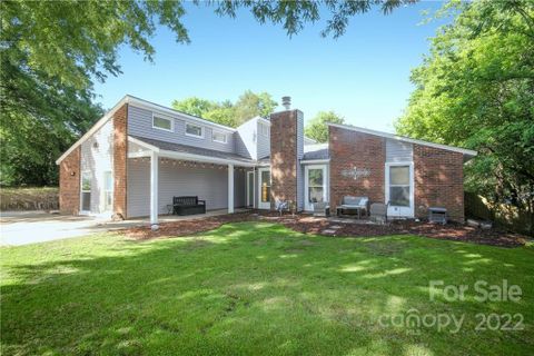 6208 Pineburr Road