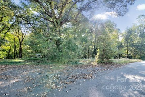 405 Nassau Place sold home in Crawford Heights, Gastonia, NC