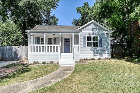 2533 Daniel Street