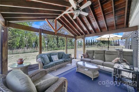619 Holly Grove Court
