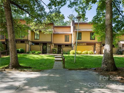 132 Colony Drive sold home in The Colony, Arden, NC