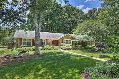 7500 Glencannon Drive